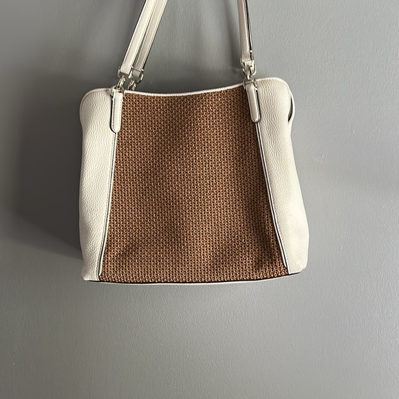 Kate Spade Handbag Like New - Picture 4 of 5